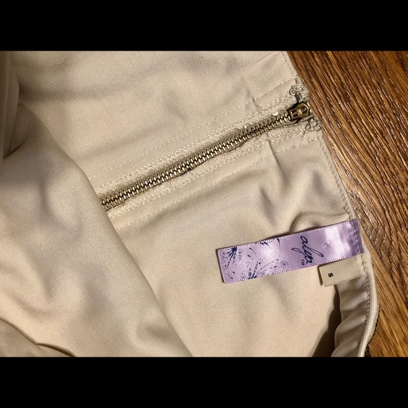 🔮 Aztec Sequin Skirt- Francesca's size Small 🔮 - Picture 11 of 11